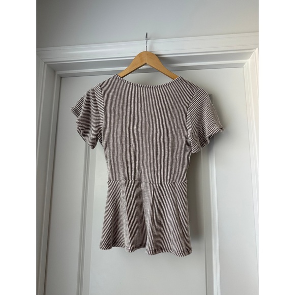 Spring Ruffle Shirt - Picture 2 of 2